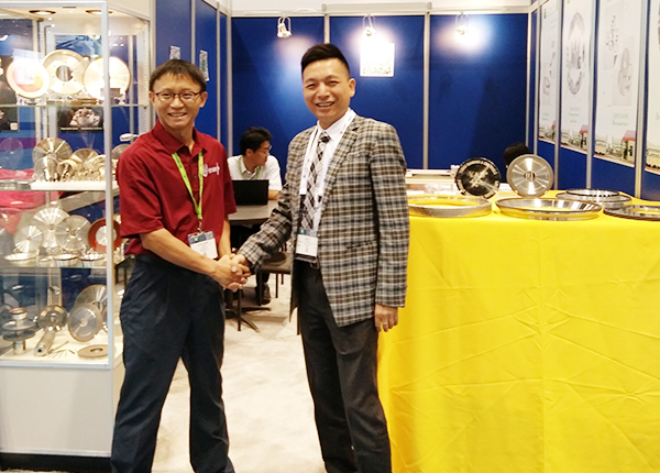 2016.9.12-9.17美國芝加哥國際機械制造技術(shù)展覽會 (4) 2016.9.12-9.17美國芝加哥國際機械制造技術(shù)展覽會 (4)